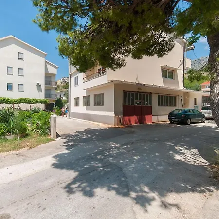 Ricina Apartment *